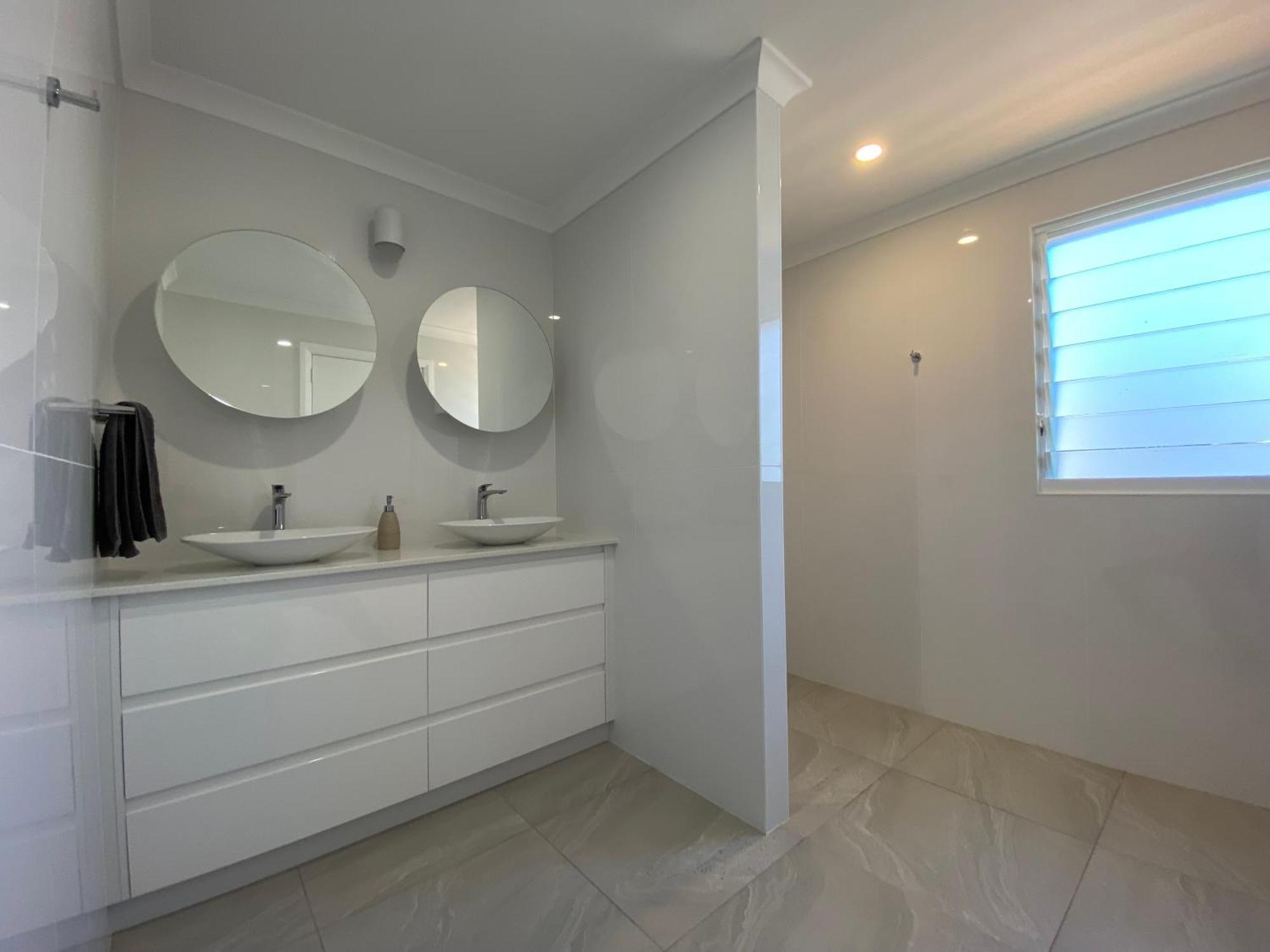 Sols Place Boutique Pool Villas 칼바리 객실 사진
