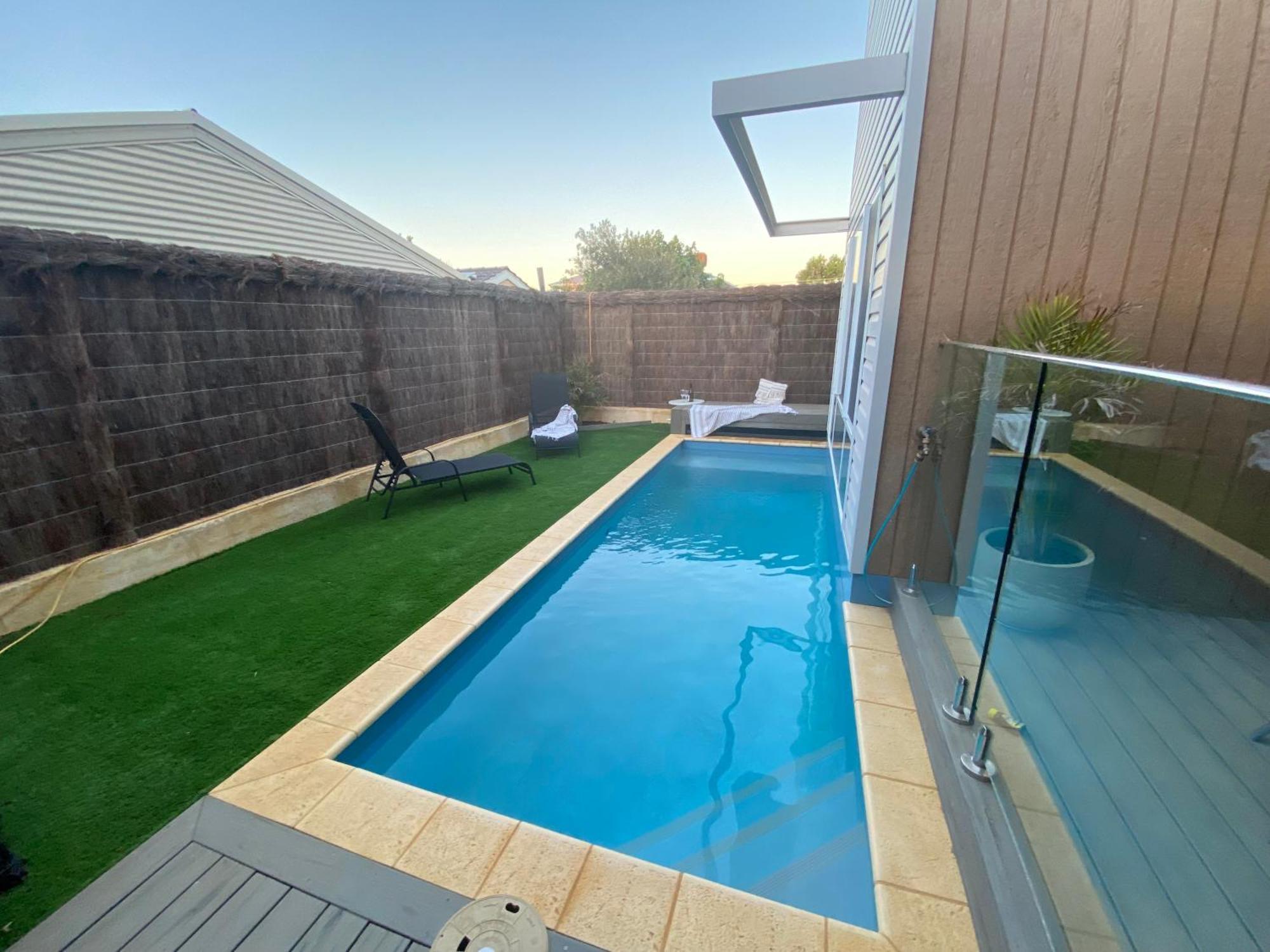 Sols Place Boutique Pool Villas 칼바리 객실 사진